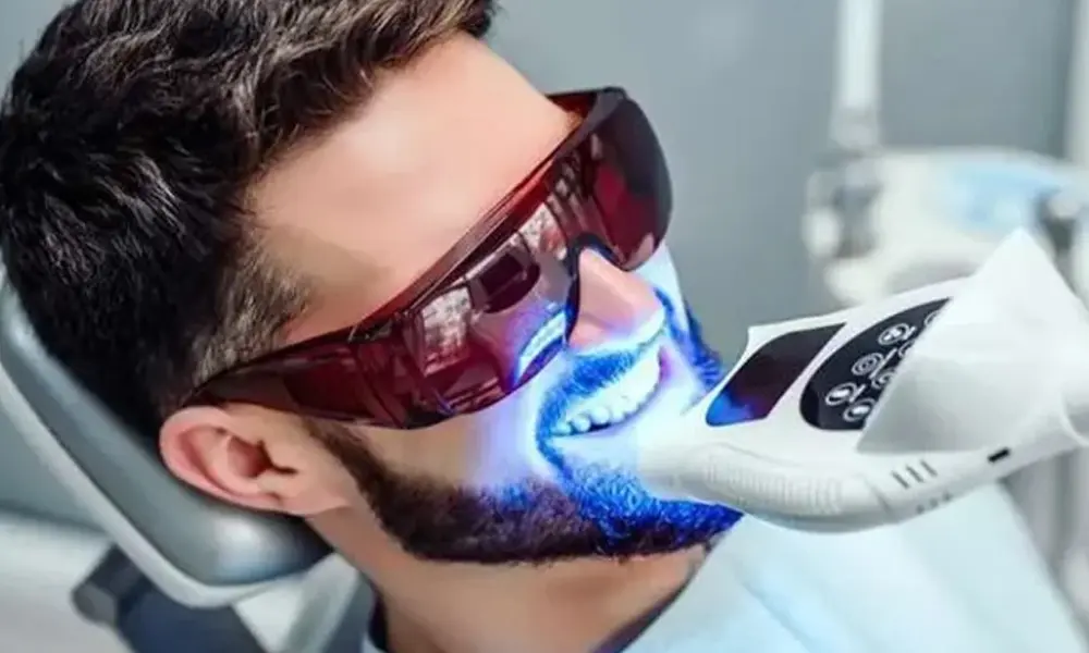 قیمت ایمپلنت با فناوری نوین (لیزر، ایمپلنت دیجیتال)